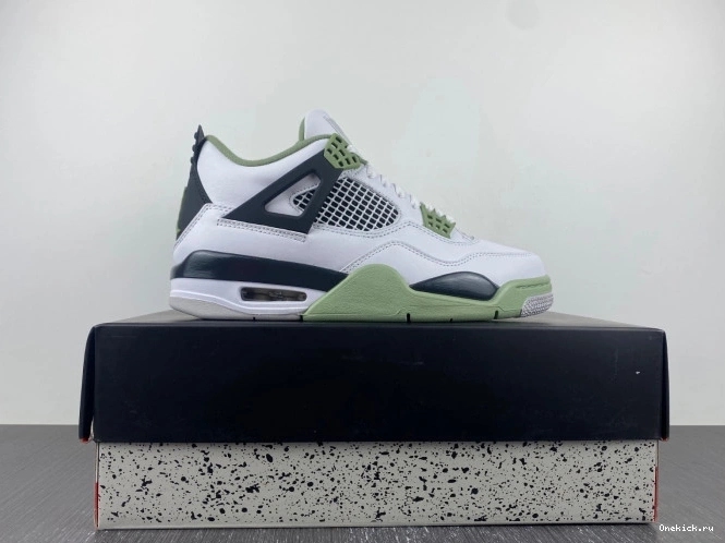 One Kick AQ9129-103 4 WMNS Air Jordan Seafoam 0817